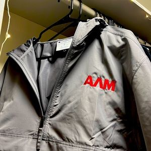 ALM WINDBREAKER